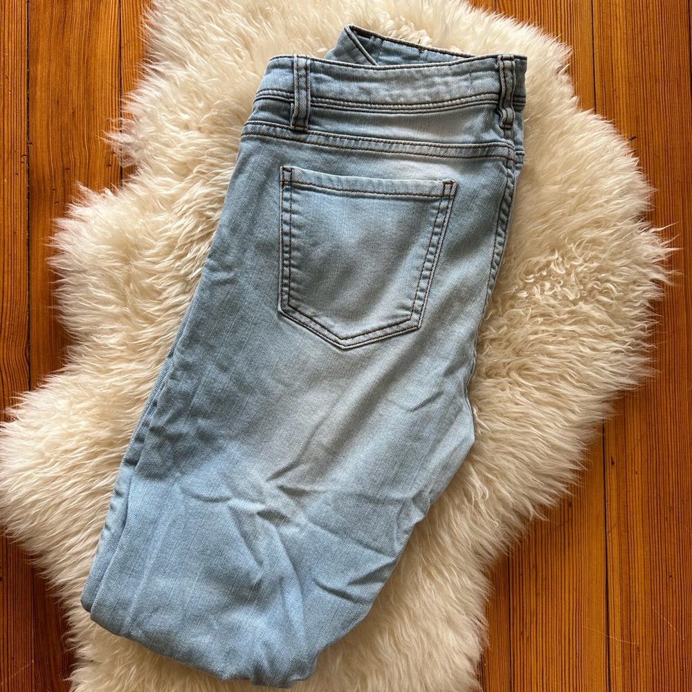 Life in Progress Light Wash Skinny Jeans Size 28